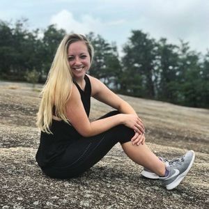 Meet your Posher, Kaitlyn